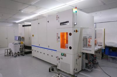 东方晶源开启电子束设备批量交付新篇章，两款核心量测检测设备成功交付新客户